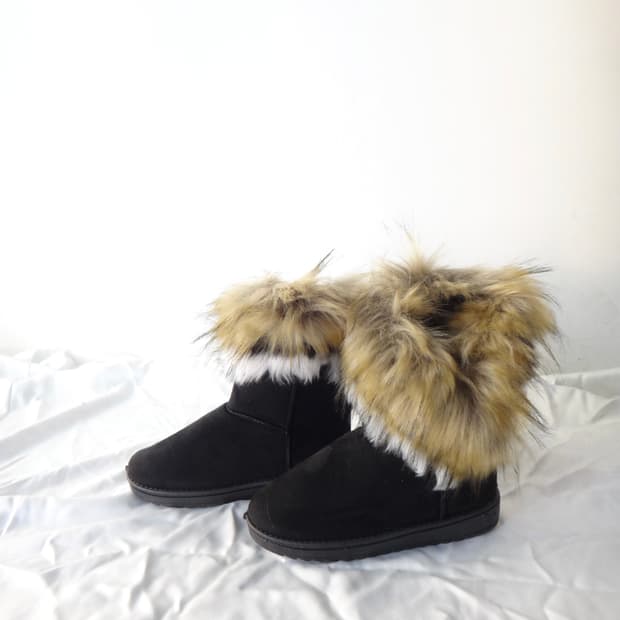 Mix color fur winter boots