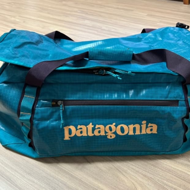 파타고니아 블랙홀 더플백 55L 판매 
