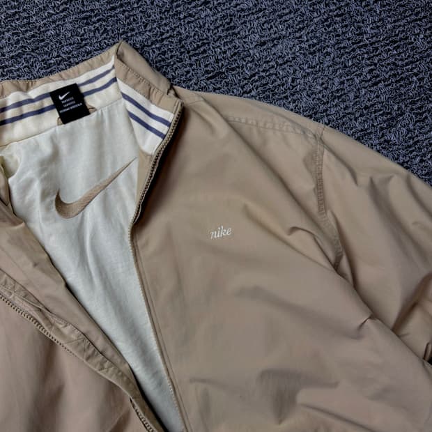 00s 나이키 아치로고 올드스쿨 바람막이 브라운 1406