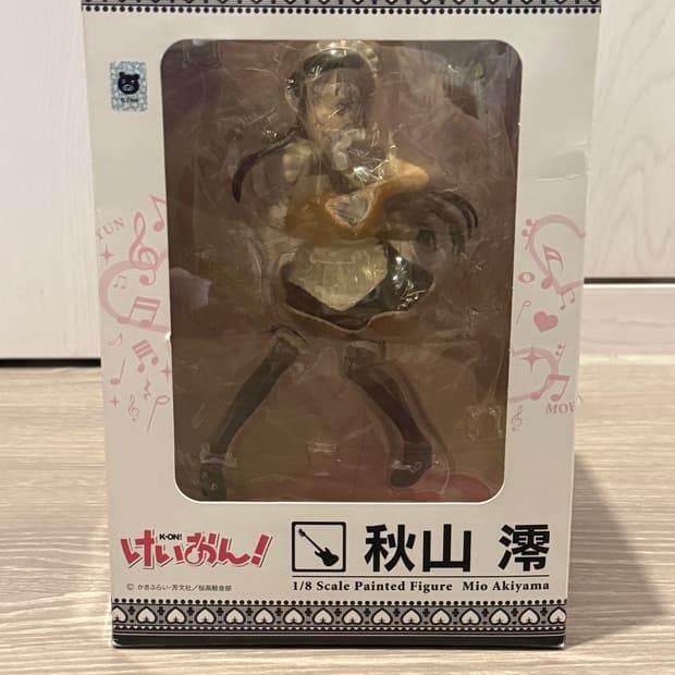 케이온 아키야마 미오 피규어 1/8 스케일 모에모에큥 피규어