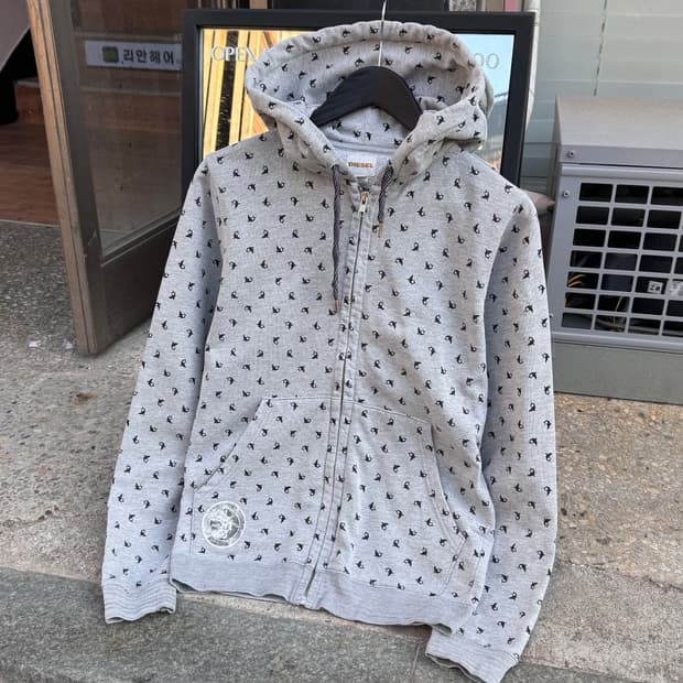 Diesel 디젤 도트 후드집업