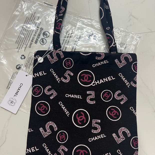 샤넬 뷰티 캔버스 토트백 에코백