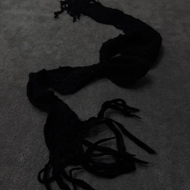 Vintage v-kei punk mood black scarf