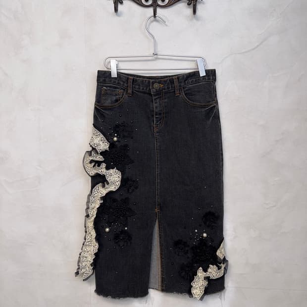Black denim flower lace slit midi skirt