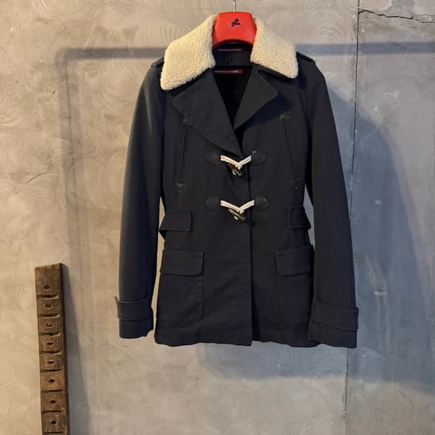 꼼또와 꼼또니에 시어링 자켓 55