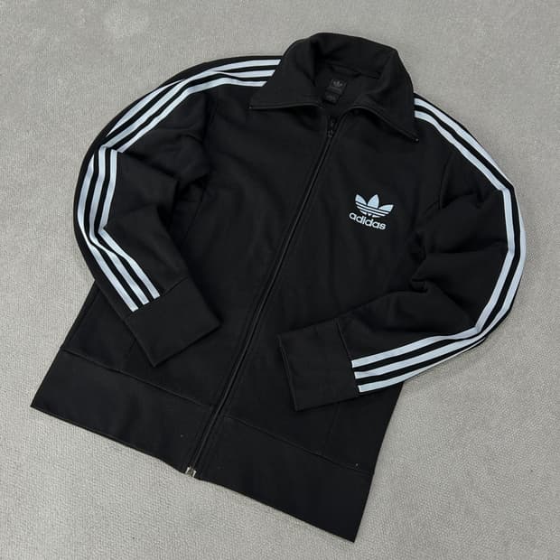 아디다스 삼선 트랙탑 