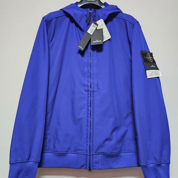 스톤아일랜드 소프트 쉘-R E.Dye 테크놀로지 자켓 (새 상품)