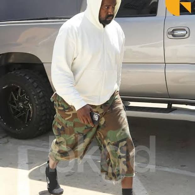 (구매) 러셀 화이트 후드집업 m-l 사이즈