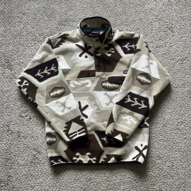 10s 파타고니아 신칠라 스냅-T