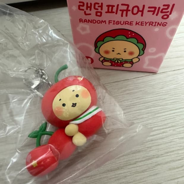 올리브영 망그러진 곰 랜덤 피규어 키링 판매합니다