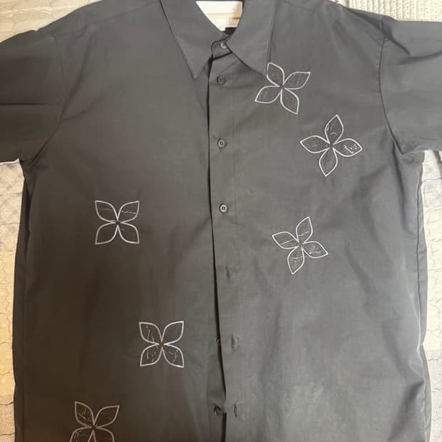 Dancing flower shirt