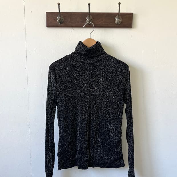 buffer 레오파드 터틀넥