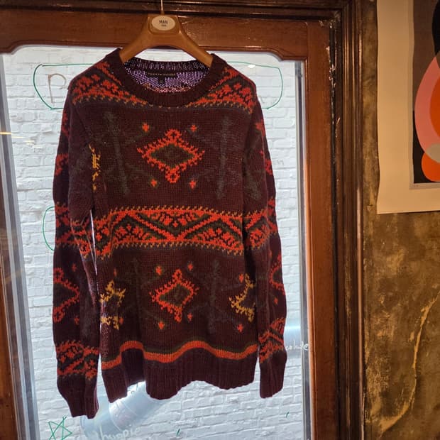 타미힐피거 나바호패턴 니트