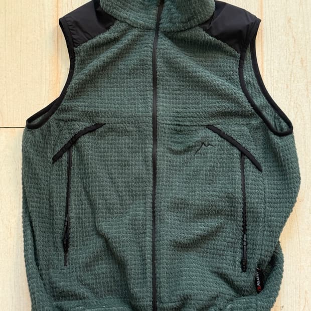 케일 알파 베스트 다크 그린 M