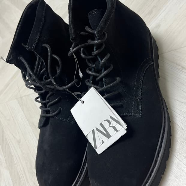 자라 ZARA 2041/520/800 스웨이드 레더 레이스업 부츠 블랙