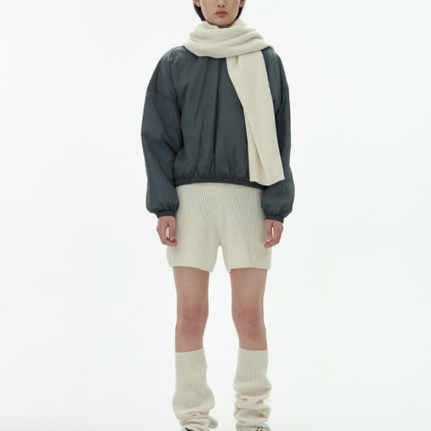 아모멘토 볼레로 머플러