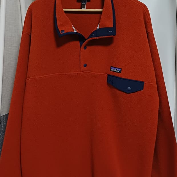 🇨🇴 [L] 파타고니아 신칠라 스냅티 - 루츠 레드