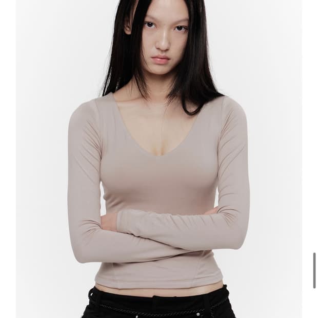 2000아카이브 브이넥 컨투어 티 02