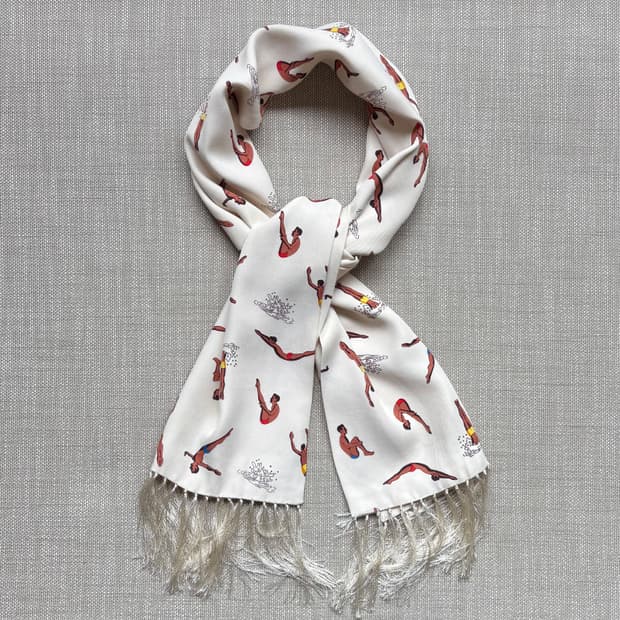 BRYCELAND’S 다이빙 레이온 프린지 스카프