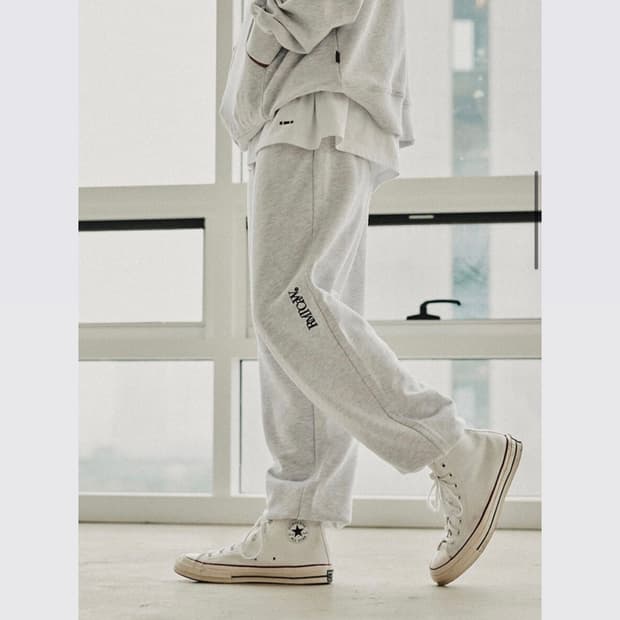 로맨틱크라운 바지