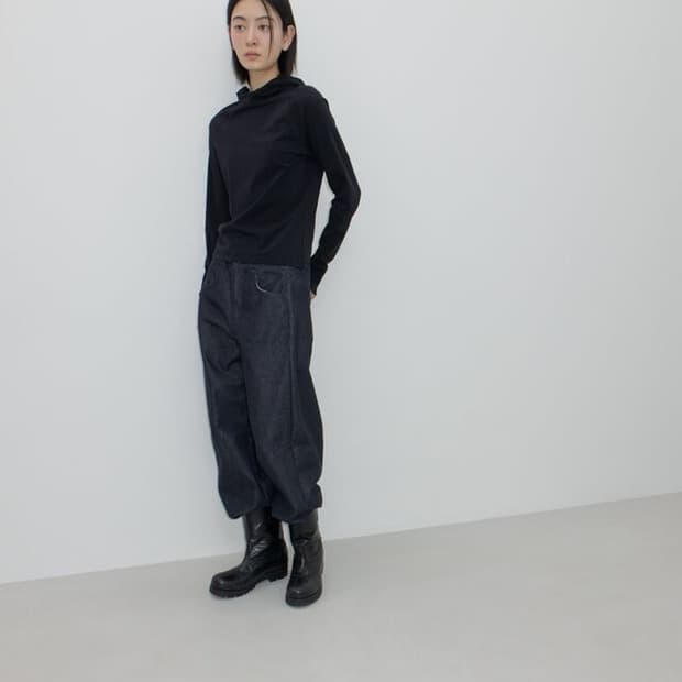 GBH HOOD RAGLAN TOP Black