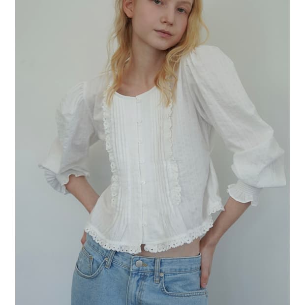 위드아웃썸머 몬트 레이스 블라우스