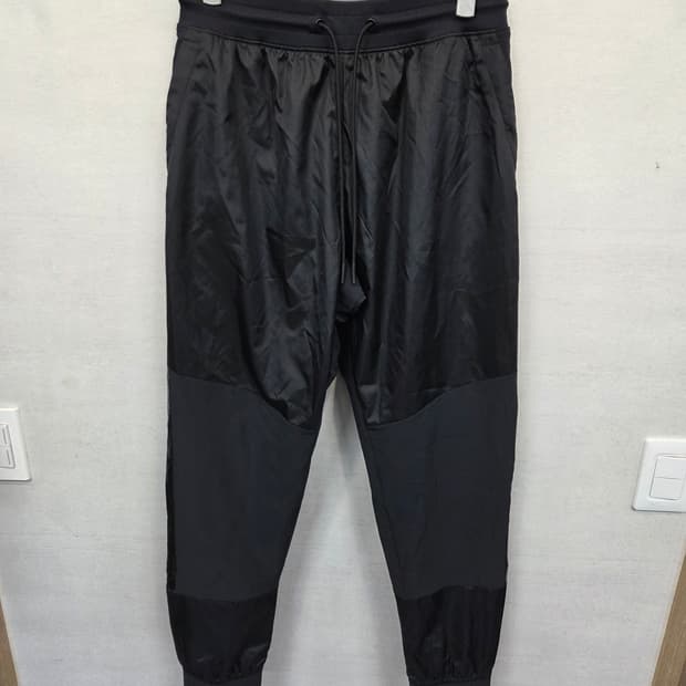 언더아머 리커버 레거시 우븐팬츠 L