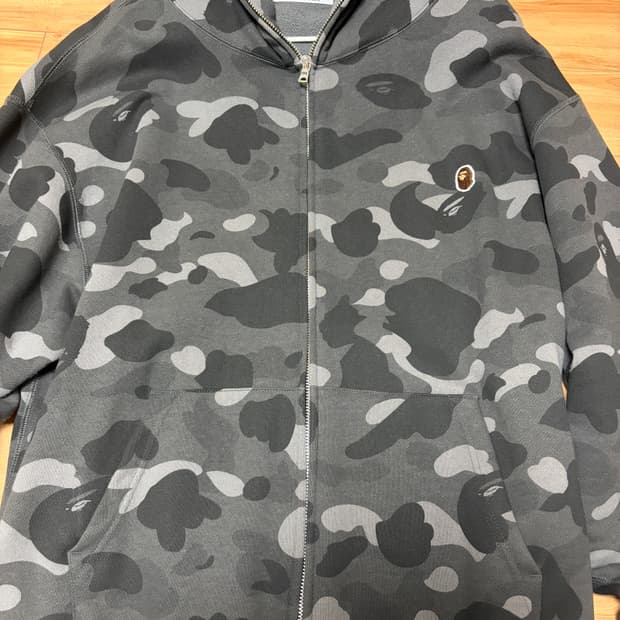 베이프 후드집업