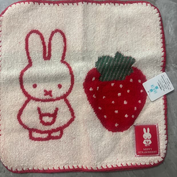 미피 딸기 손수건 핸드 타올