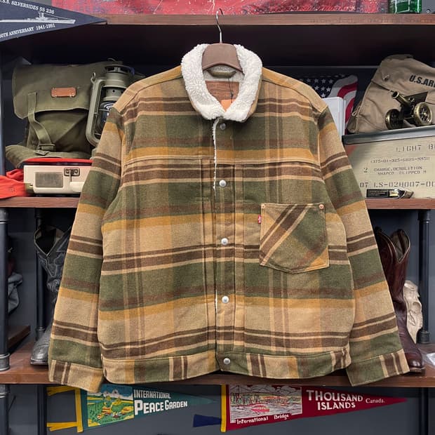 리바이스 프리미엄 체크 쉐르파 데님 트러커 자켓