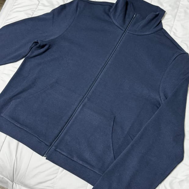 머듈 넥 집업 나이트 1사이즈