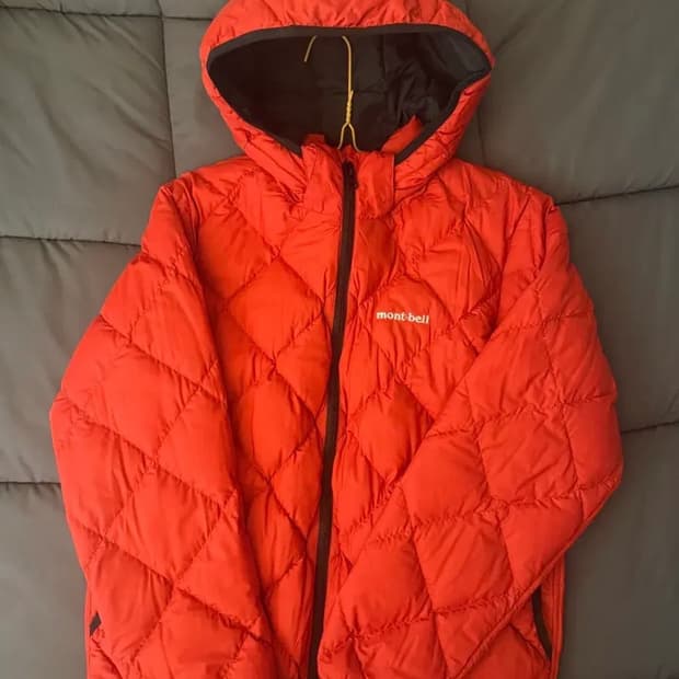 몽벨 경량 패딩 리버시블 다운 파카 레드 브릭 블랙