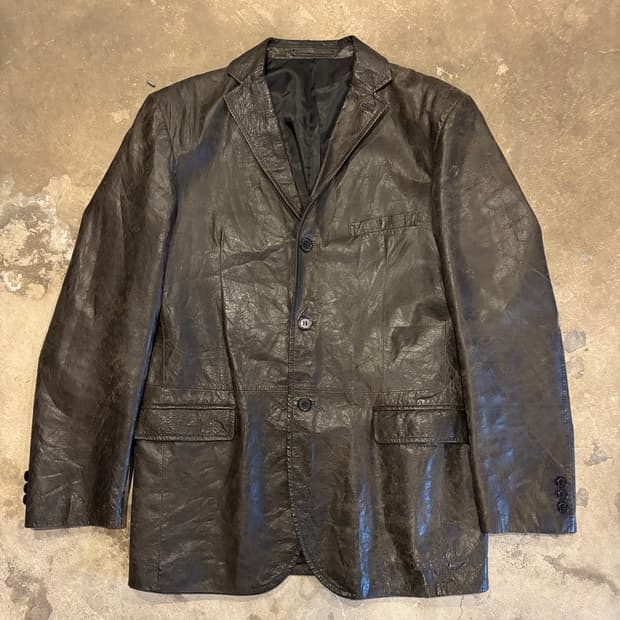 꼼샤이즘 레더 자켓