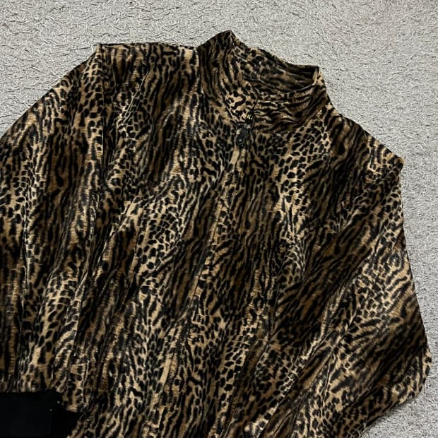 [95-100] Sesilia 레오파드 자켓