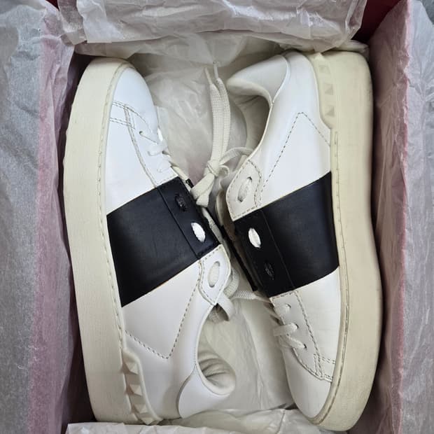 [정품/풀구성] 발렌티노 가라바니 오픈 스니커즈 (사이즈 36)