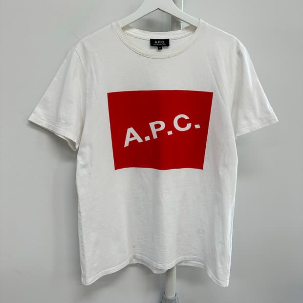 A.P.C. 아페쎄 반팔 티셔츠