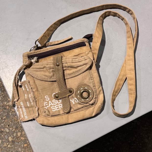 TOP House 밀리터리 크로스백 