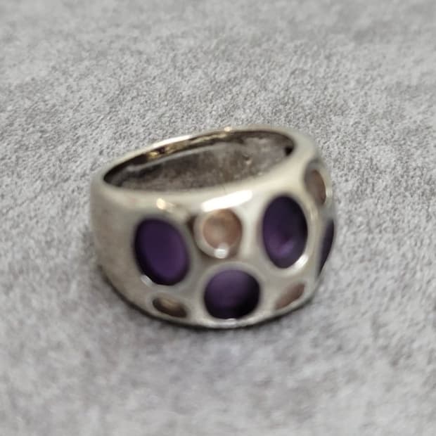 unique ring