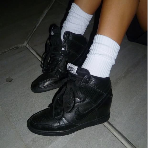 Nike sky high dunk wedge