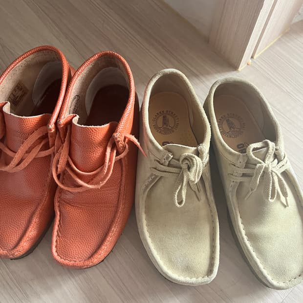 클락스 왈라비 260 두 켤레