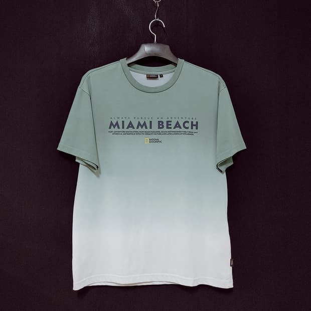 NATIONAL GEOGRAPHIC 내셔널 지오그래픽 그라데이션 반팔티