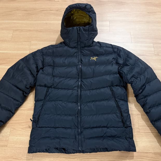 아크테릭스 토륨 24k 블랙 M