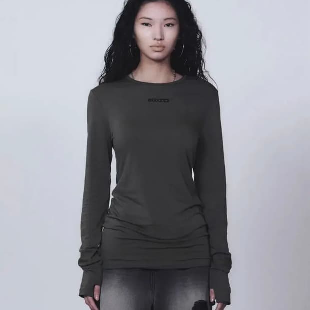 트리밍버드 베이직 라벨 핑거 홀 롱 슬리브