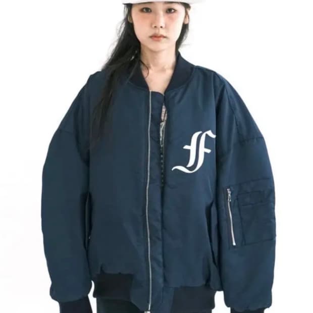 샵페어리 패디드 봄버 네이비