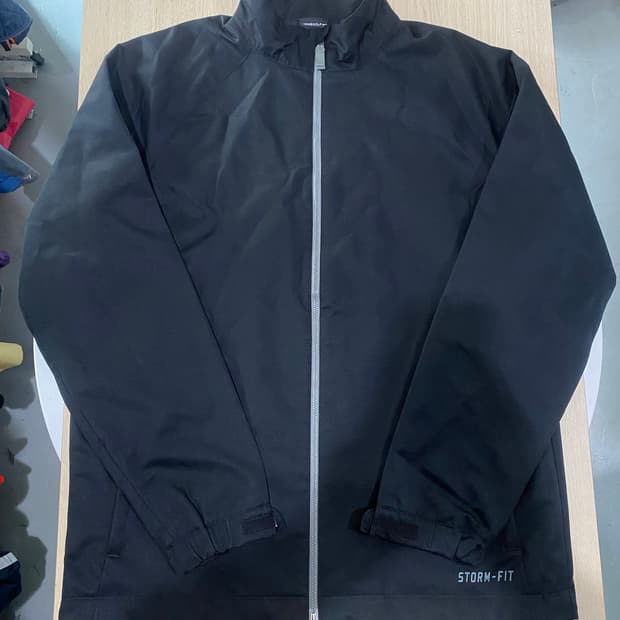 나이키 골프 스톰핏 블랙 바람막이 자켓 (L)