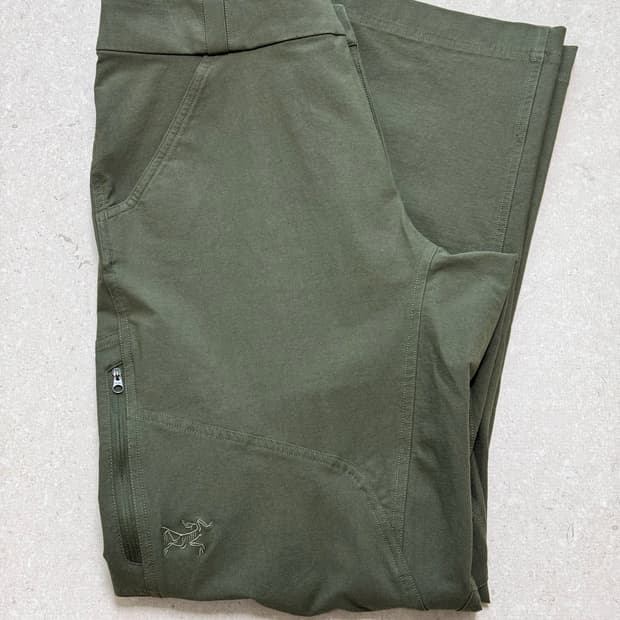 아크테릭스 크로닌 코튼 팬츠 30R 팝니다