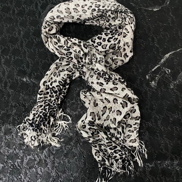 Leopard Scarf