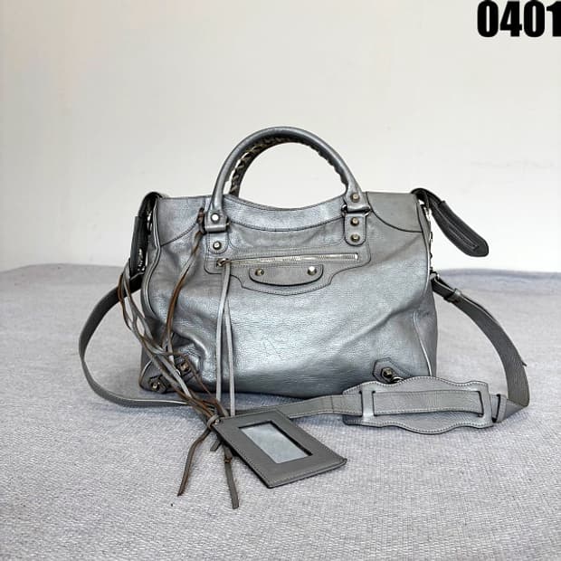 발렌시아가 모터백 클래식 시티 스타일 토트 겸 숄더백 0401