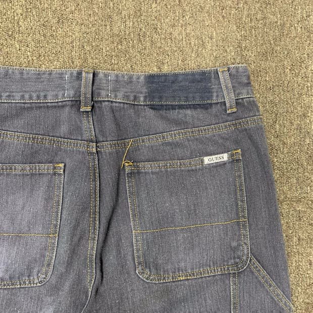 [33] 게스 와이드핏 더블니 카펜터 데님팬츠