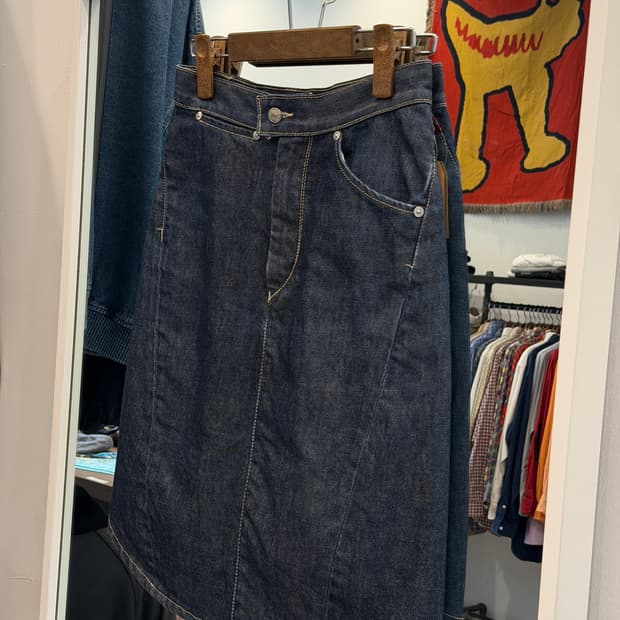 00s Levis 리바이스 엔지니어드 데님 스커트 (26inch)